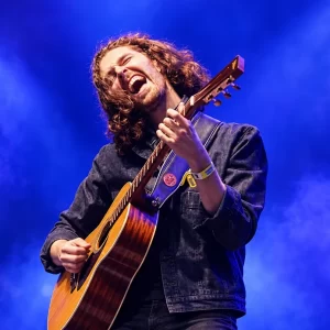 הוזייר — תמונת מוצר הכרטיסים והחבילות